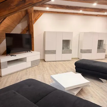 Zentrale Erbendorfer Studiowohnung * Erbendorf