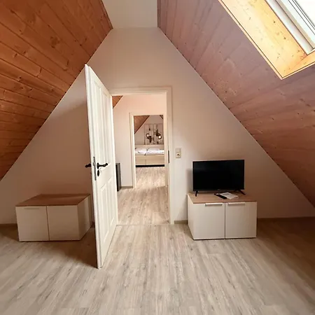 Zentrale Erbendorfer Studiowohnung *
