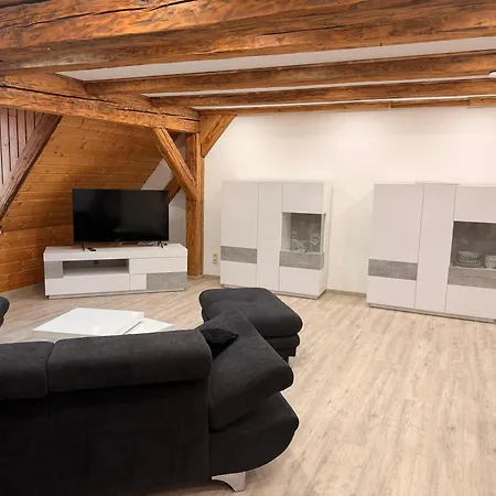Zentrale Erbendorfer Studiowohnung *